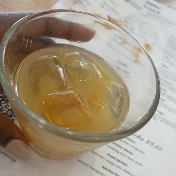 AMBAR Restaurant, Clarendon - Mango Hibiscus drink - Modern European Near Me - Arlington, Virginia AMBAR Restaurant, Clarendon - Mango Hibiscus drink - Modern European Near Me - Arlington, Virginia