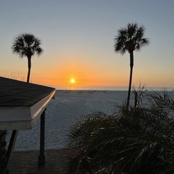 Mariner Beach Club - View from the brick patio
