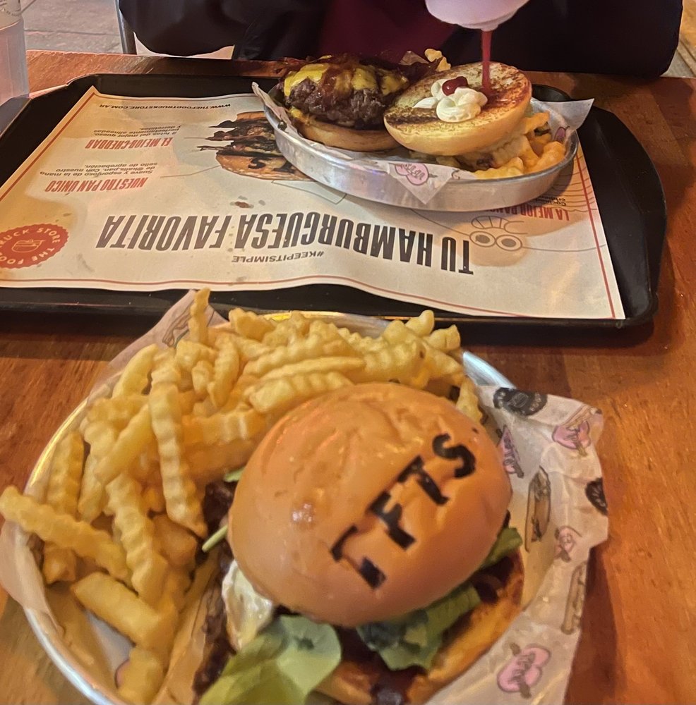 THE FOOD TRUCK STORE Bulnes 2776, Palermo, Argentina Local Favorite