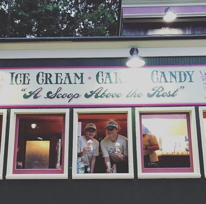 Egger's Ice Cream Parlor - Richmond Town by null