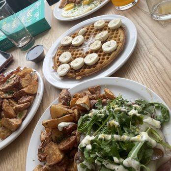 Magpie Diner - Breakfast & Brunch Near Me - Harrisonburg, Virginia Magpie Diner - Breakfast & Brunch Near Me - Harrisonburg, Virginia