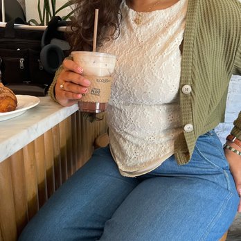Caffé E Vino - Coffee & Tea Near Me - New York, New York