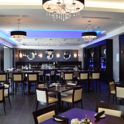 Johnny's Italian Steakhouse