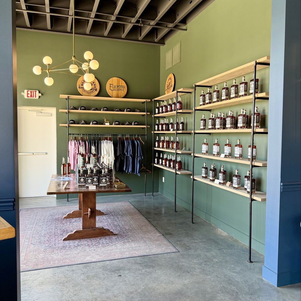 Bluegrass Distillers - Distilleries Near Me - Midway, Kentucky