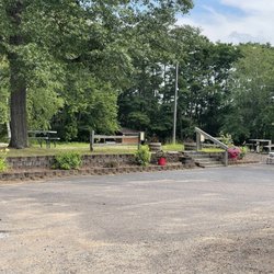 Dog N Suds - Outside dining area/picnic tables behind the Dog N Suds.