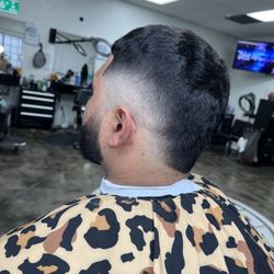 Off Top BarberShop