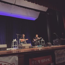 Amanda Shires at WFPK Winter Wednesday Amanda Shires at WFPK Winter Wednesday