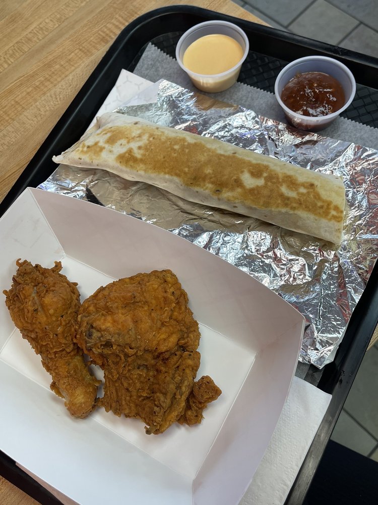 USCHICKEN Updated June 2024 10 Photos 9107 Andrew Dr, Manassas