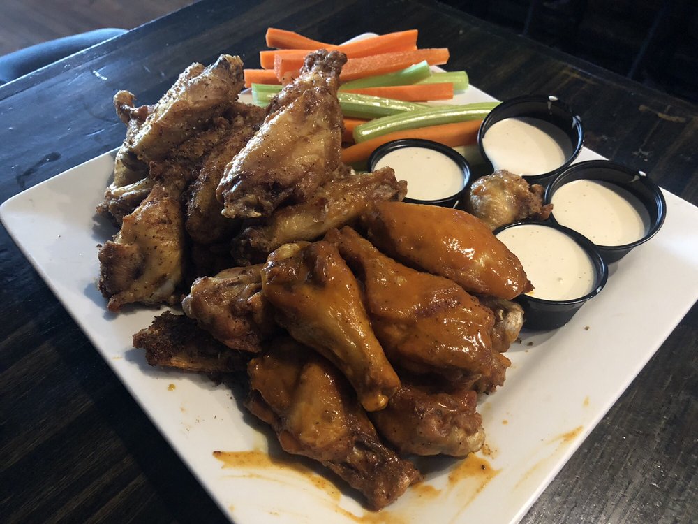 THE ELBOW ROOM 154 Photos & 363 Reviews 986 Farmington Ave, West