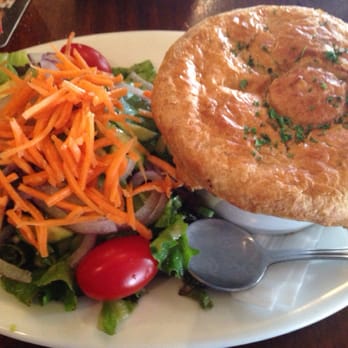 Elephant & Castle - Shepherds pie - Pubs Near Me - Boston, Massachusetts Elephant & Castle - Shepherds pie - Pubs Near Me - Boston, Massachusetts