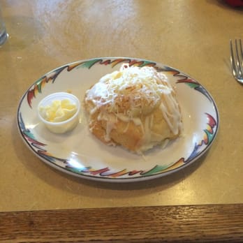 Brookfields Restaurant - Coconut Creme Scone - American Near Me - Roseville, California