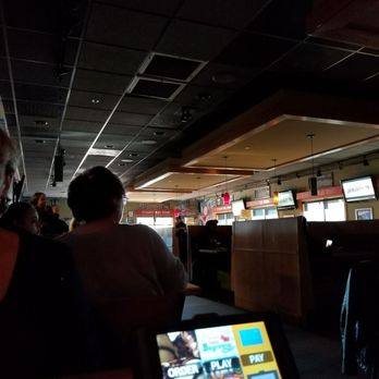 Applebee's Grill + Bar - When the lights went out for a brief moment - American Near Me - Elizabeth, New Jersey Applebee's Grill + Bar - When the lights went out for a brief moment - American Near Me - Elizabeth, New Jersey