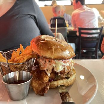 Zisters - Hot honey chicken Sammie - Breakfast & Brunch Near Me - Elm Grove, Wisconsin Zisters - Hot honey chicken Sammie - Breakfast & Brunch Near Me - Elm Grove, Wisconsin