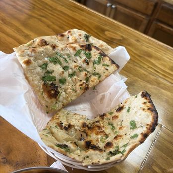 NKY Momo House - Garlic naan - Himalayan/Nepalese Near Me - Hebron, Kentucky