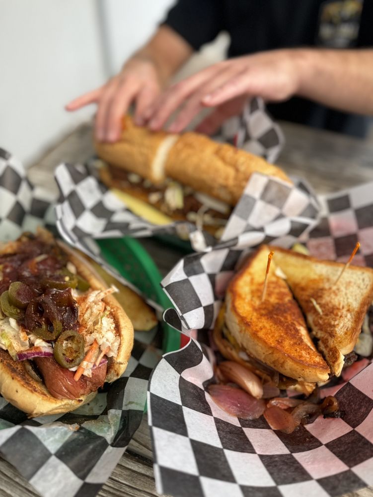 Food from Elwood's Shack