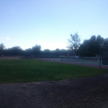 Sierra Vista Pool - Swimming Pools Near Me - Albuquerque, New Mexico