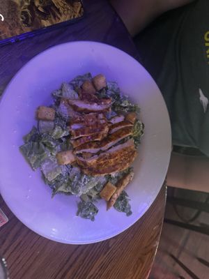 Lew's Grill & Bar by null