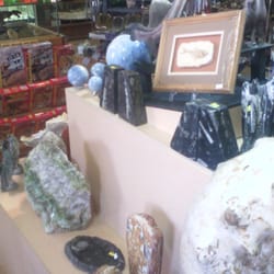 The Fossil Shop - Rocks and fossils