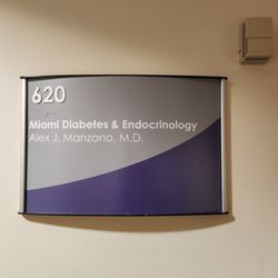 Alex Manzano, MD - Miami Diabetes & Endocrinology