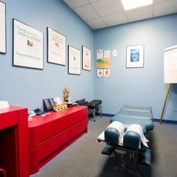 Chalfin Family Chiropractic: Seth Chalfin, DC - Dr. Chalfin's NY treartment room.