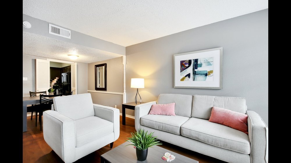 PARKWYN TOWNHOMES Updated September 2024 40 Photos 4401 Glenview