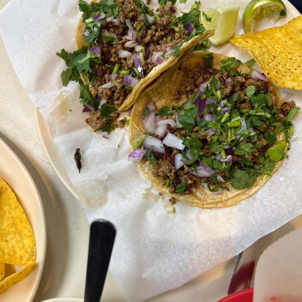 Los Burritos Tapatios - Beef tacos - Mexican Near Me - Lisle, Illinois