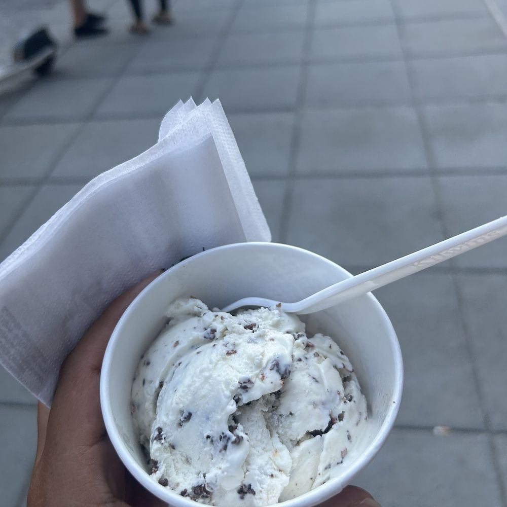 Kilwins - Chocolate Toasted Coconut - Ice Cream & Frozen Yogurt Near Me - Washington, DC, District of Columbia Kilwins - Chocolate Toasted Coconut - Ice Cream & Frozen Yogurt Near Me - Washington, DC, District of Columbia