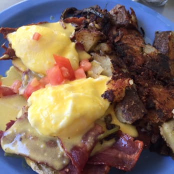 Cafe 222 - Eggs Benedict - Breakfast & Brunch Near Me - San Diego, California Cafe 222 - Eggs Benedict - Breakfast & Brunch Near Me - San Diego, California