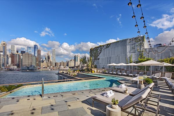 1 Hotel Brooklyn Bridge by null