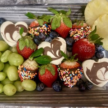 Edible Arrangements - Fruit & cheesecake edible arrangement - Gift Shops Near Me - Elmhurst, New York Edible Arrangements - Fruit & cheesecake edible arrangement - Gift Shops Near Me - Elmhurst, New York
