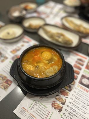 BCD Tofu House by null
