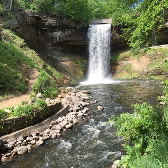Minnehaha Park - This place is stunning - Parks Near Me - Minneapolis, Minnesota Minnehaha Park - This place is stunning - Parks Near Me - Minneapolis, Minnesota