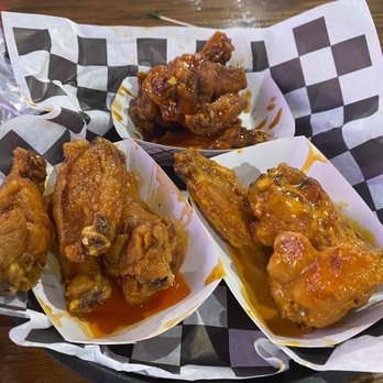 Buford Sports Cafe - a tray of chicken wings - American Near Me - Lancaster, South Carolina Buford Sports Cafe - a tray of chicken wings - American Near Me - Lancaster, South Carolina