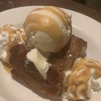 B.J. Ryan's - Cinnamon Swirl bread pudding with one scoop vanilla ice cream - American Near Me - Norwalk, Connecticut