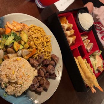 Fuji Sushi & Teppanyaki - Filet Mignon Hibachi Entree and Combo A Dinner Bento - Sushi Bars Near Me - Aiea, Hawaii