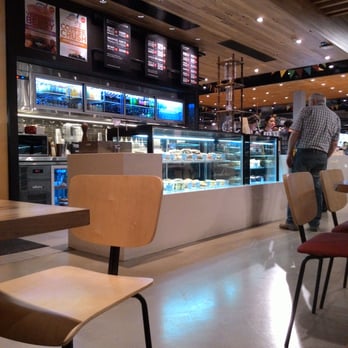 Coffee Hit Garden City - Cafes Near Me - Upper Mount Gravatt, QLD