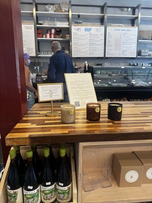 Joe'z Bayside Market and Cafe by null