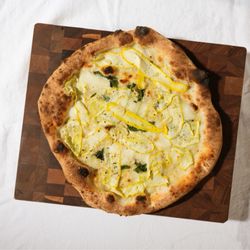 Anna’s Vesuviano - Zucchini provola