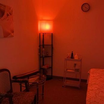 Spring massage - Massage room - Massage Therapy Near Me - Tucson, Arizona Spring massage - Massage room - Massage Therapy Near Me - Tucson, Arizona