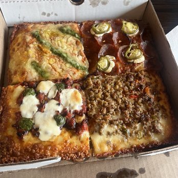 Five Squared Pizza - Pizza Near Me - Chicago, Illinois