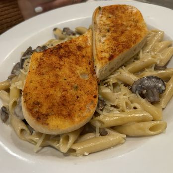 Twohey’s Restaurant - Penne pasta with mushrooms (forgot the name) - New American Near Me - South Pasadena, California
