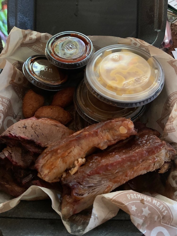 Food from TickleMyRibs