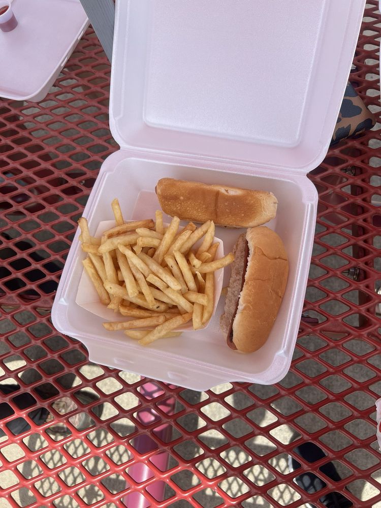 THE RED CABOOSE Updated September 2024 37 Photos & 71 Reviews Route 51, Rostraver