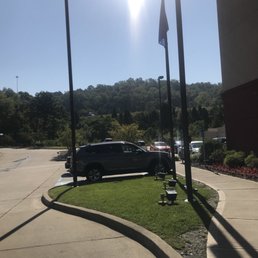 This is the view just out the front lobby. This is the view just out the front lobby.