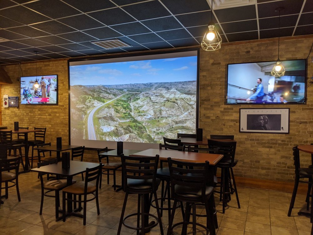 GORDON’S SPORTS BAR & GRILL Updated August 2024 5703 6th Ave