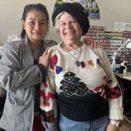 Owner:Linh with customer