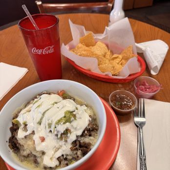 Jalapeno's Taqueria - Burrito bowl. Tortilla chips are complimentary. Salsa bar is well stocked. - Mexican Near Me - Modesto, California