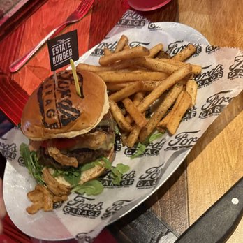 Ford's Garage Lexington - Burger and fries - Comfort Food Near Me - Lexington, Kentucky Ford's Garage Lexington - Burger and fries - Comfort Food Near Me - Lexington, Kentucky