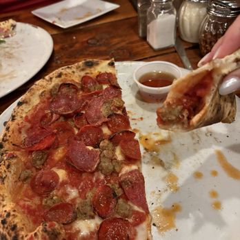 Il Lazzarone - Carne pizza, YUM! - Pizza Near Me - Saint Joseph, Missouri