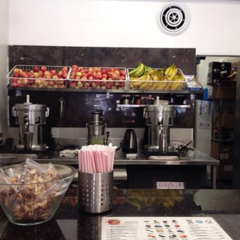 Melrose Squeeze - Juice and smoothie bar - Juice Bars & Smoothies Near Me - Los Angeles, California Melrose Squeeze - Juice and smoothie bar - Juice Bars & Smoothies Near Me - Los Angeles, California